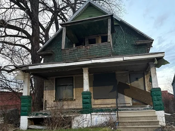 5609 Grand Ave, Cleveland, OH 44104