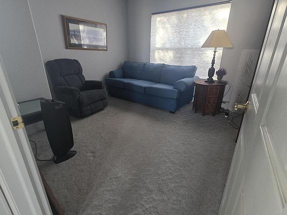 5th image of 41 Cottonwood Ct