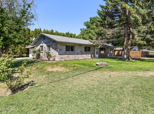 202 Pearson St, Zillah, WA