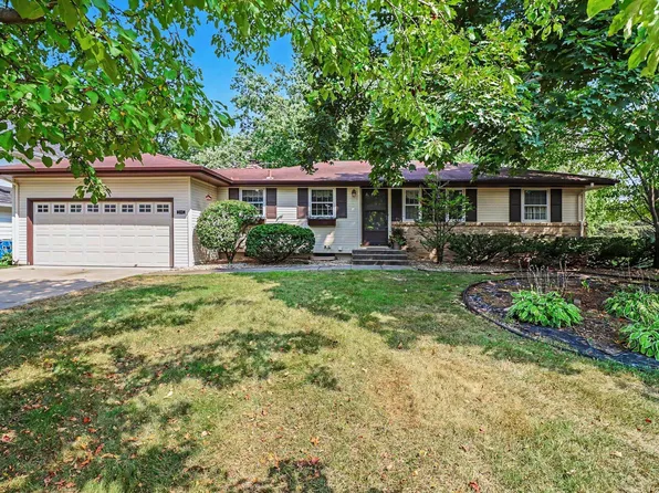 5705 Hansen Rd, Edina, MN 55436