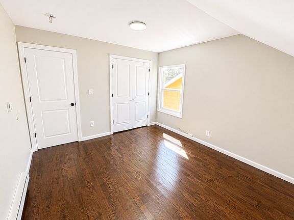 5th image of 83 Lindsley Ave #3