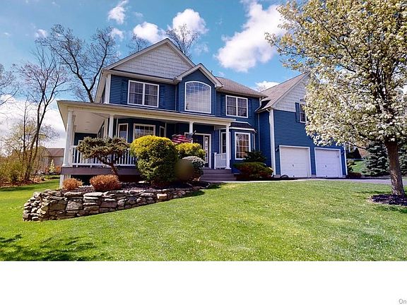 3rd image of 106 Winding Brook Ct