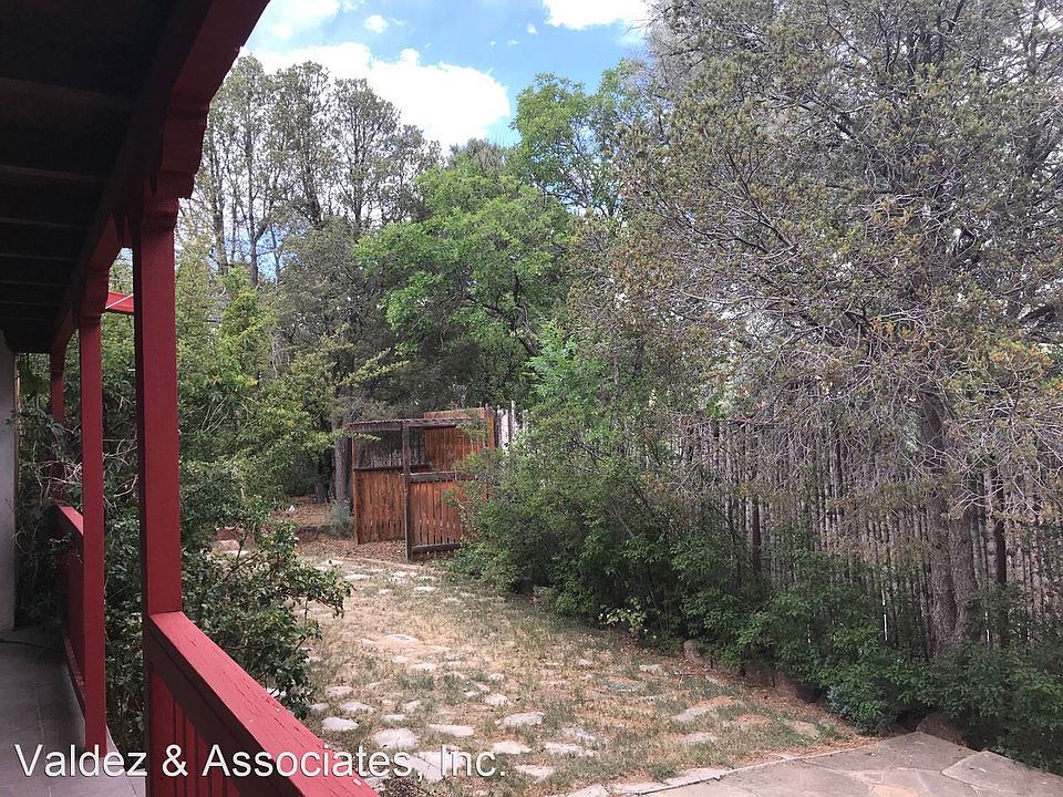 1st image of 1417 Miracerros Ln S