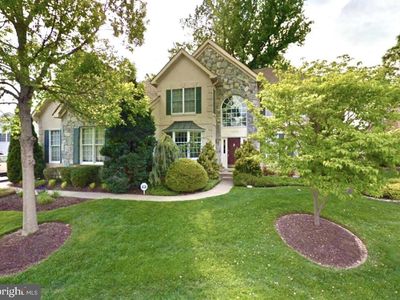 10113 Daphney House Way, Rockville, MD, 20850