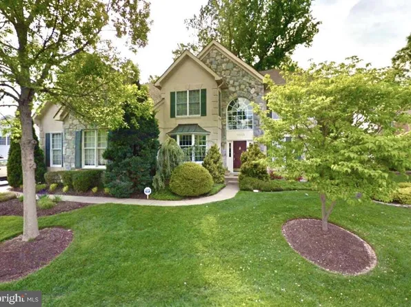 10113 Daphney House Way, Rockville, MD 20850