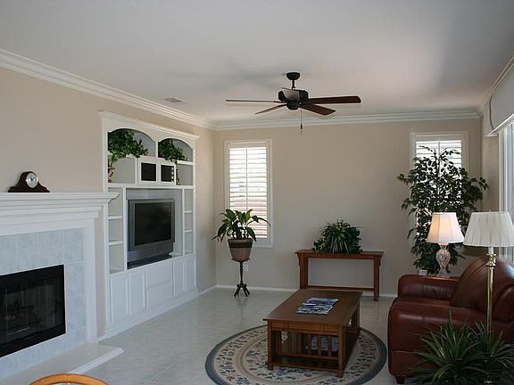 4th image of 39193 Half Moon Cir