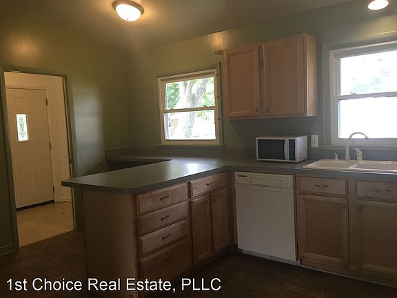 3rd image of 5226 Wardcliff Dr