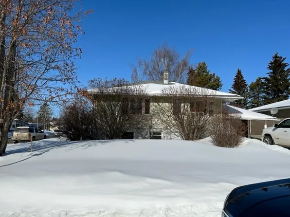 5118 56th Ave, Olds, AB
