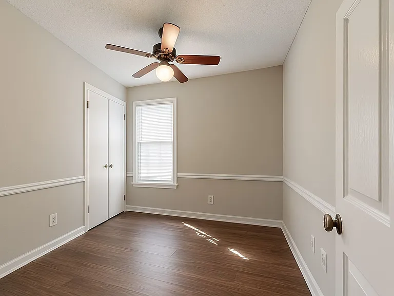 1806 Heatherton Dr — Photo 13