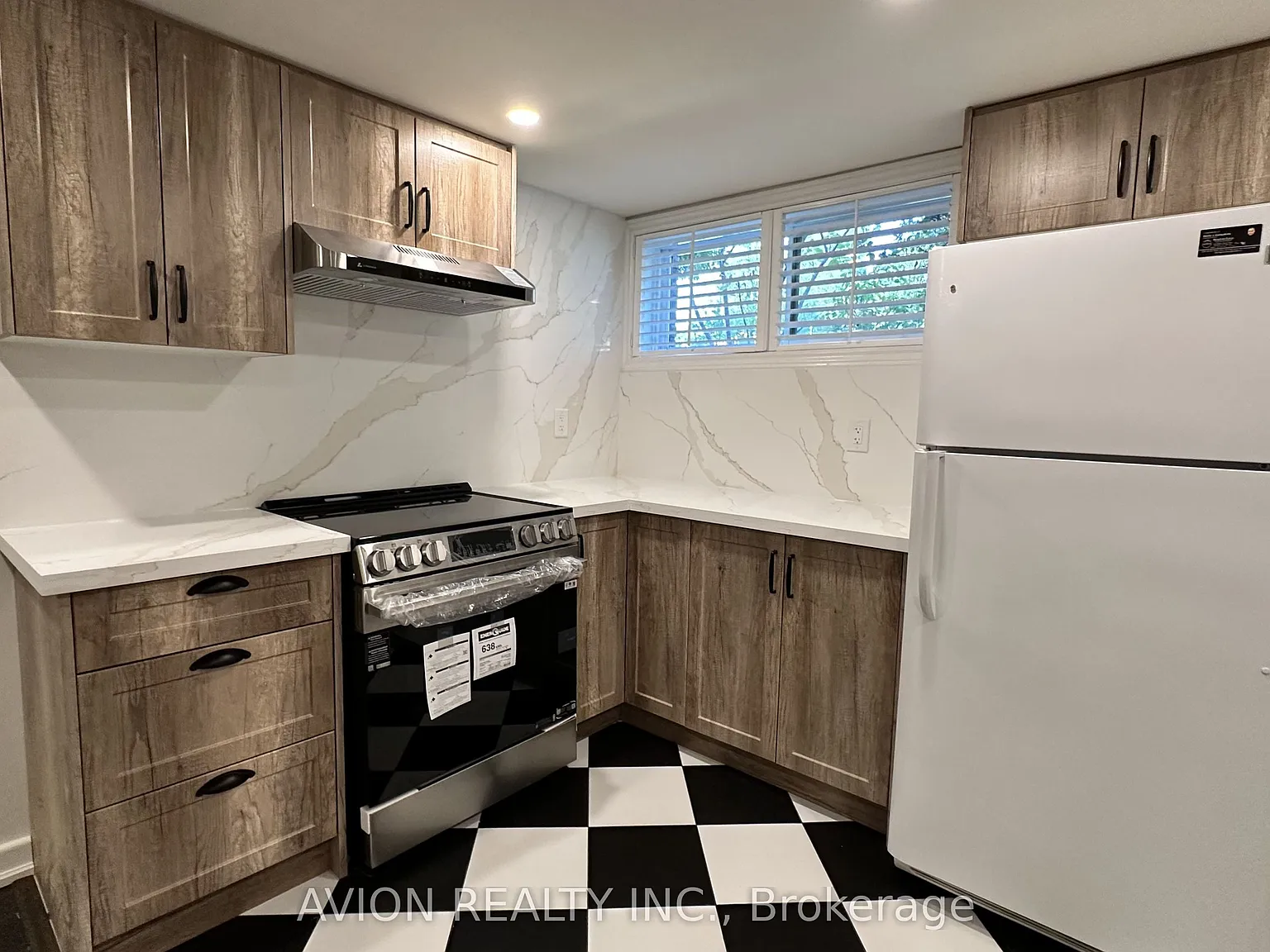 2 bed, $2,099 — Photo 2