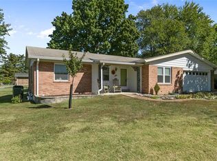 1109 Sagebrush Trl, Ballwin, MO 63011