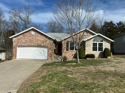 300 Round Hill Road, Branson, MO, 65616