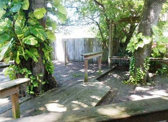4th image of 1526 Kurt Ln
