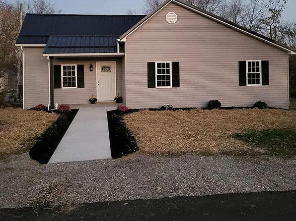 120 N High St, Jackson, OH 45640