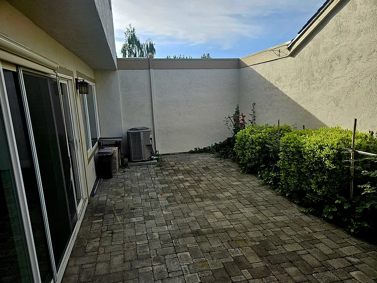 4829 Eagle Way — Photo 2