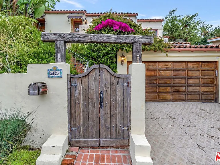 3425 Oak Glen Dr — Photo 1