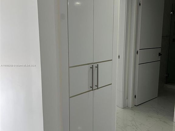 3rd image of 403 NW 72nd Ave APT 217-F