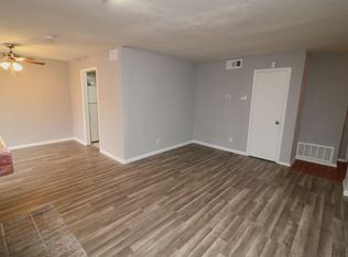 806 Courtenay Pl, Garland, TX 75040