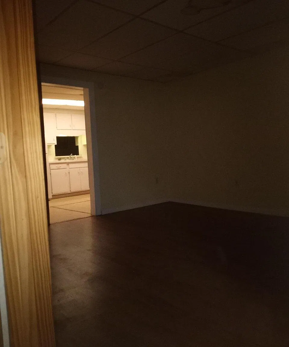 43 Public Ave — Photo 2