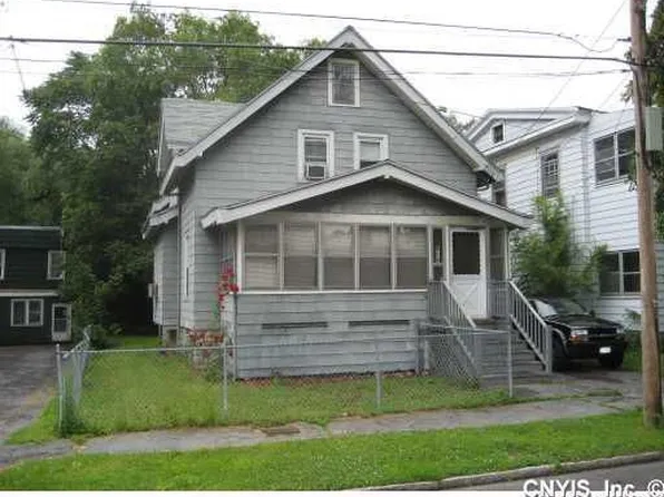 515 Turtle St, Syracuse, NY 13208