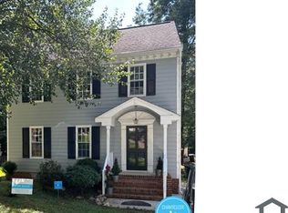 6925 Sandringham Dr, Raleigh, NC 27613