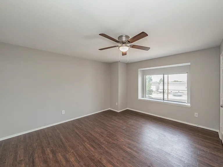 1217 Katy Dr — Photo 12