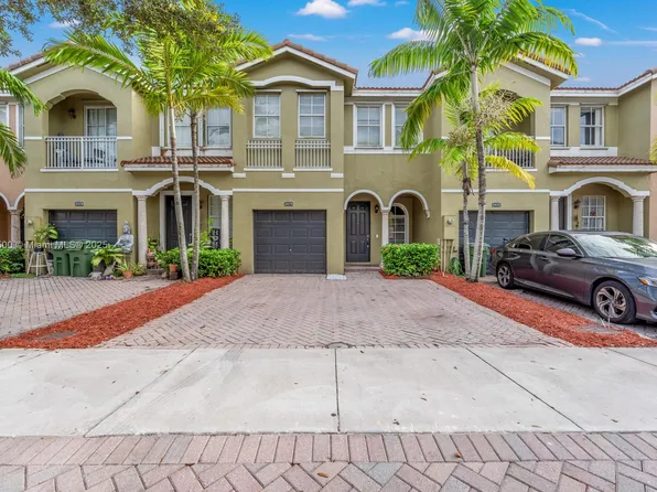 2474 SE 15th Ct, Homestead, FL 33035