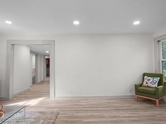 5th image of 1804 E 67th St