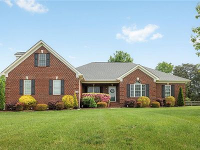 8210 Hunters Dr, Greensboro, NC, 27455