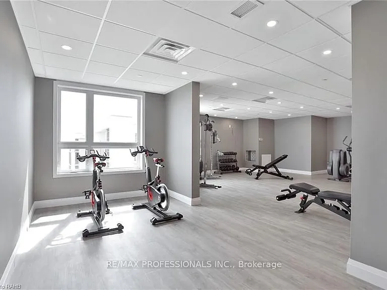 101 Shoreview Pl #124 — Photo 30