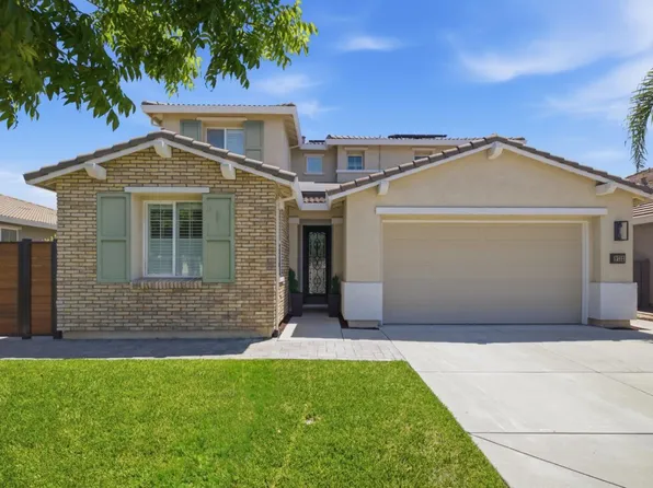 9732 Zuni Ln, Gilroy, CA 95020