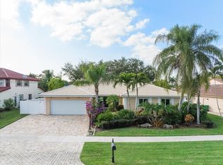 6521 Falconsgate Ave, Davie, FL 33331