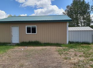 302 Fish Hatchery Ln, Enterprise, OR 97828