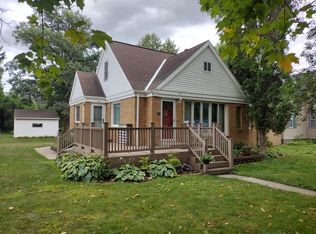 722 NE 3rd Ave, Grand Rapids, MN 55744