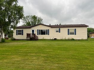 208 Norway Pine Ct, Greenbush, MN 56726
