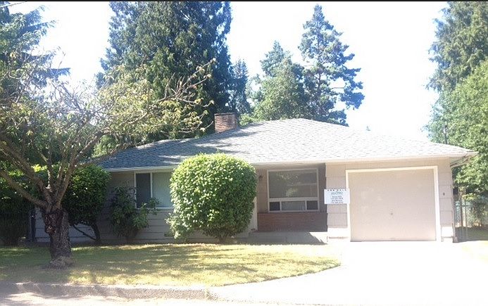 1st image of 510 NE 131st Pl