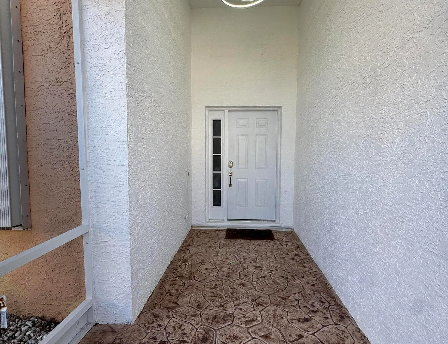 2 bed, 2.0 bath, 1805 sqft, $2,200 — Photo 4