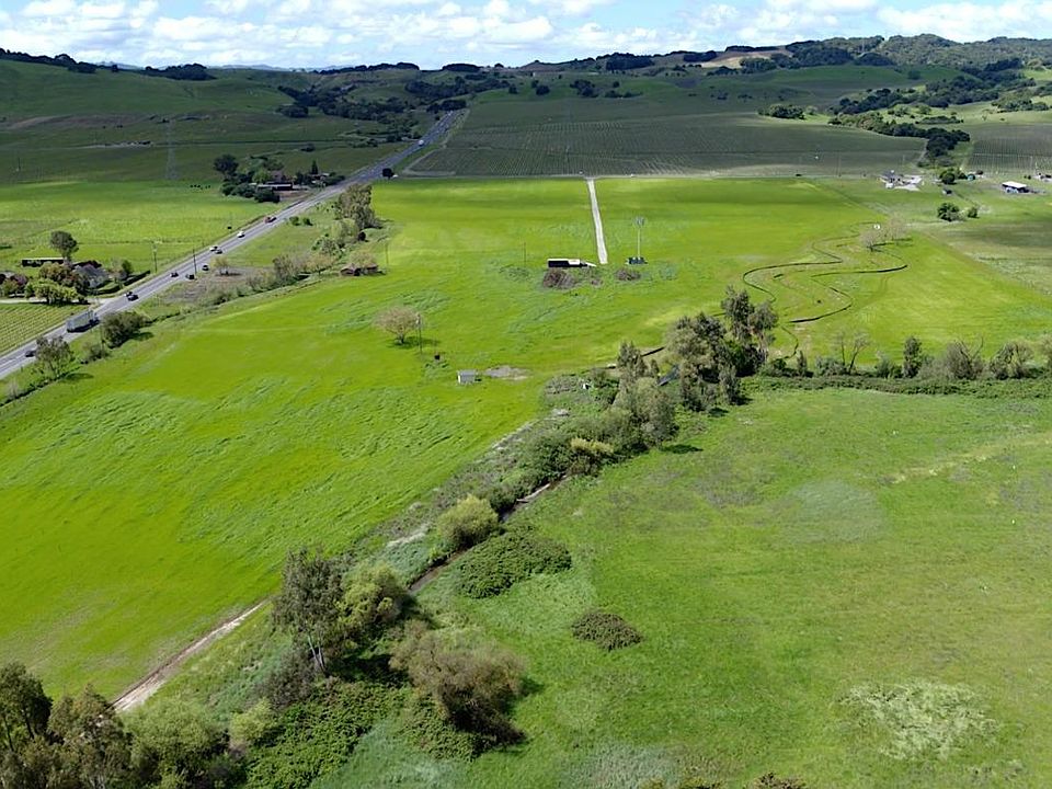 2nd image of 5750 Stage Gulch Road