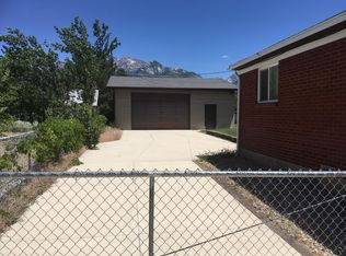 8711 S 1645 E, Sandy, UT 84093