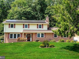 1114 Sturbridge Rd, Fallston, MD 21047