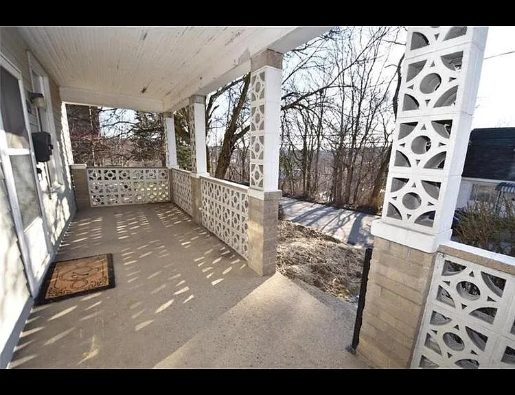 109 Hill Ave #2 — Photo 2