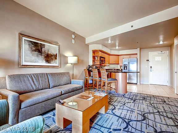 4th image of 211 E Flamingo Rd #1203