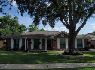 2604 Easy St, Pasadena, TX 77502