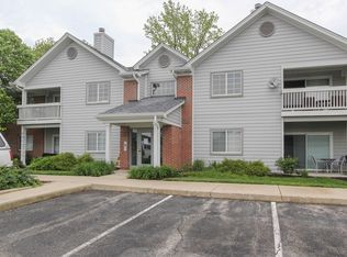 8224 Glenwillow Ln UNIT 207, Indianapolis, IN