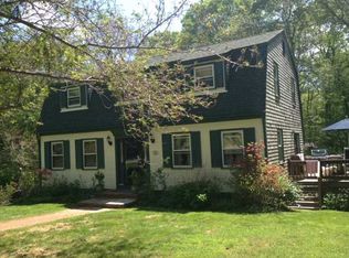 123 Bean Farm Dr, Kingston, RI 02881