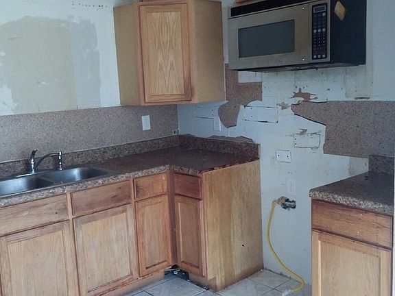 4th image of 15315 N Silver Green Dr