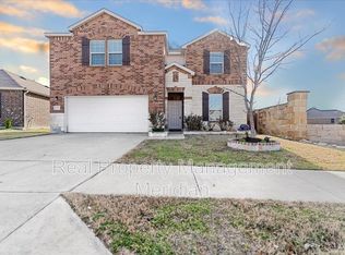 2312 Bernese Ln, Fort Worth, TX 76131