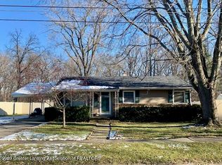 5794 Montebello Ave, Haslett, MI 48840
