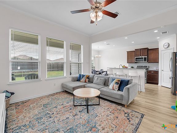 5th image of 1038 Aurora Grove Bnd