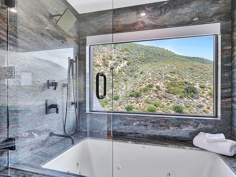 5402 Horizon Dr — Photo 19